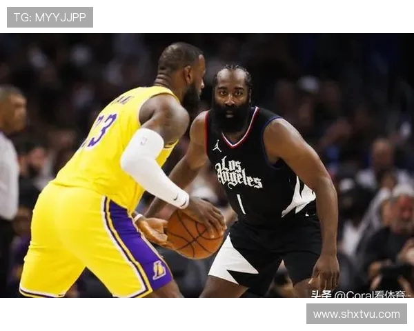 2013年湖人与快船的激情对决回顾与分析